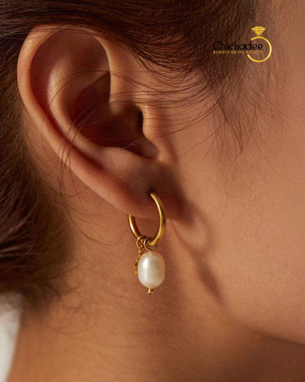 18K Gold Plated Stainless Steel Star Freshwater Pearl Earrings