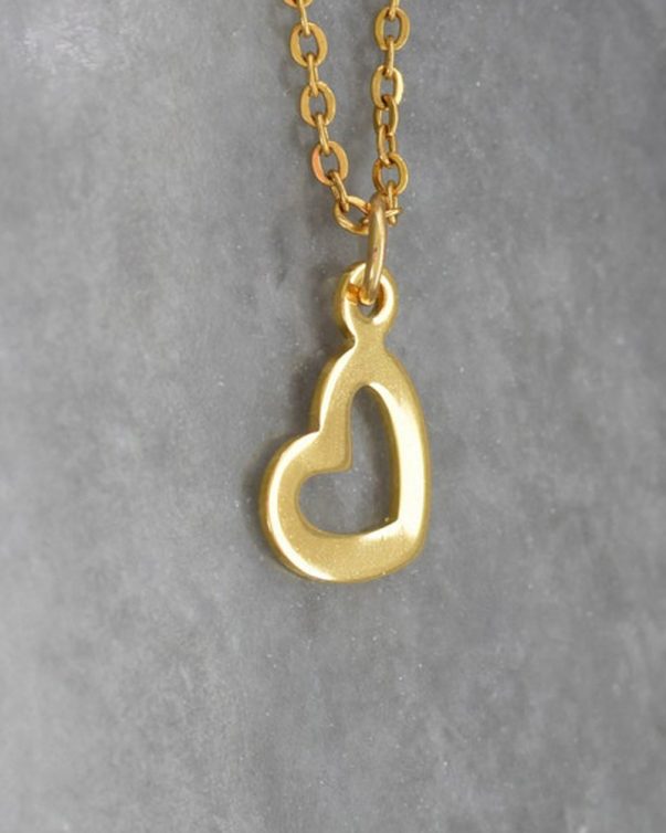 18K Gold Plated Stainless Steel Simple Hollow Sideways Gold Heart Necklace