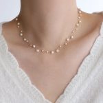 Dainty Pearl Beads Necklace