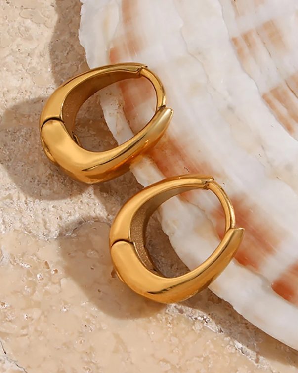18k Gold Plated  Stainless Steel Dainty Glossy Pear Shape Gold Plated Huggie Earring