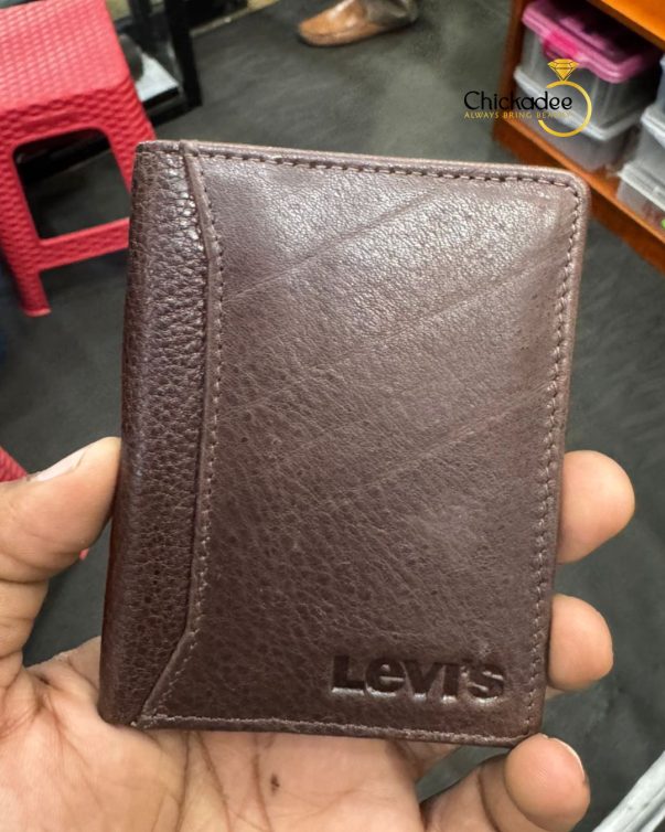 Levis Genuine Leather card holder (Brown)