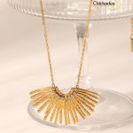 18K Gold Fan-Shaped Stainless Steel Diamond Pendant Necklace Geometric Multi Radial Lines Design Necklace